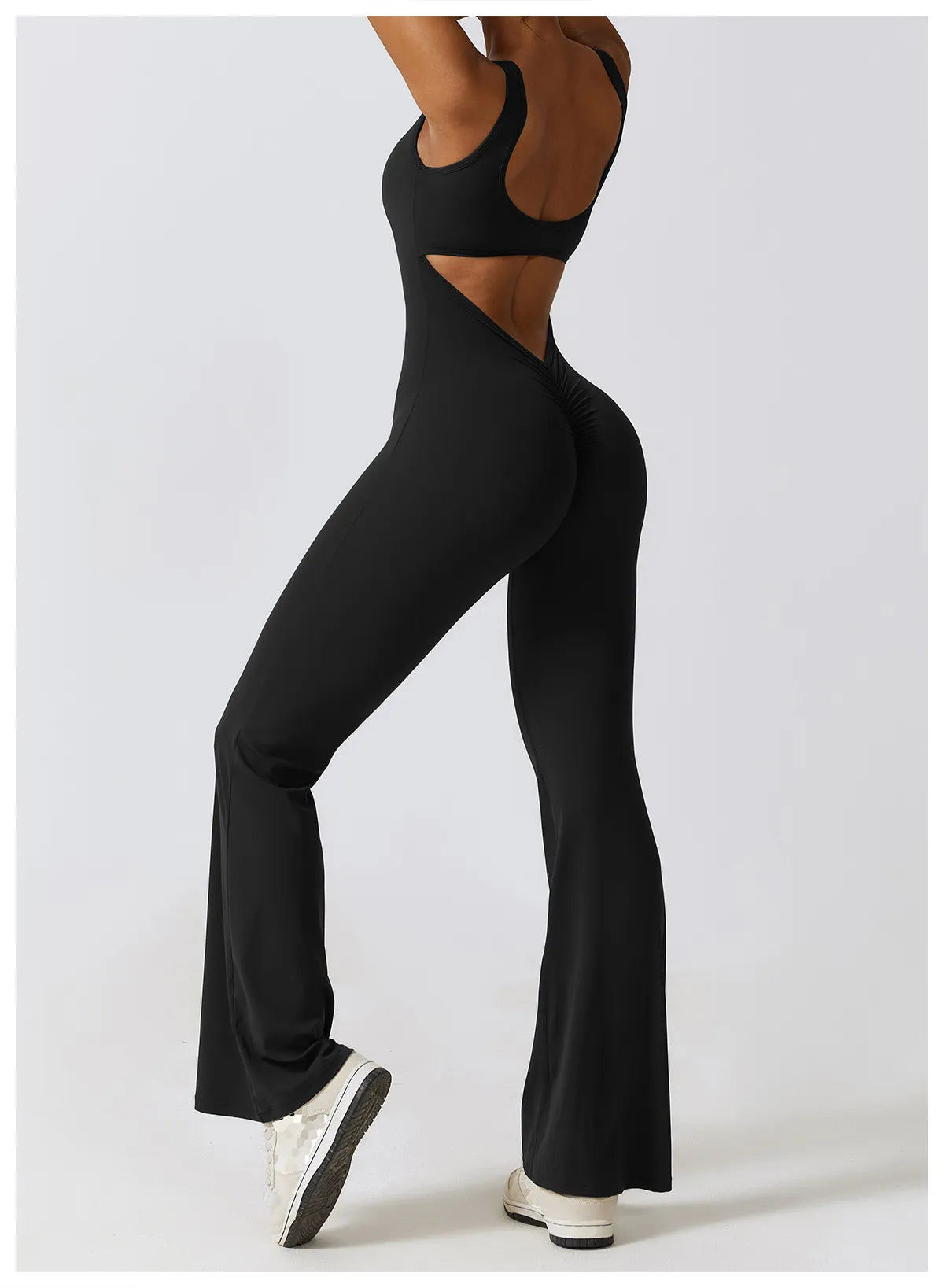 Nadine - Jumpsuit met V-hals - Sportief - Premium materiaal - Perfect voor buitenactiviteiten